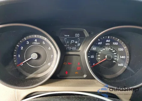 2014 Hyundai Elantra Se z USA, uszkodzony, nr VIN 5NPDH4AE9EH498320